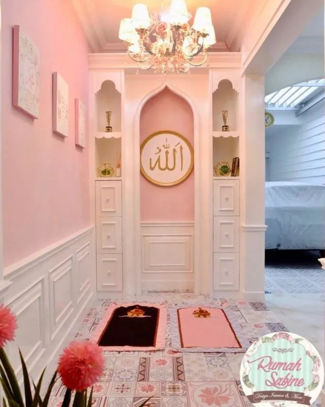 11+ Desain Ruang Sholat Minimalis di Dalam Rumah 24