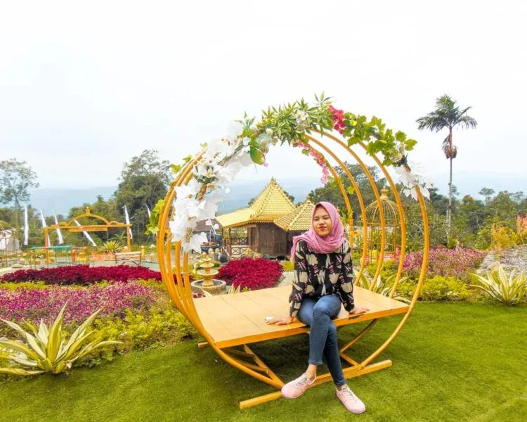 King Garden Bandungan, Destinasi Wisata Baru di Semarang. Bakalan Hits Nih Bentar Lagi! 9