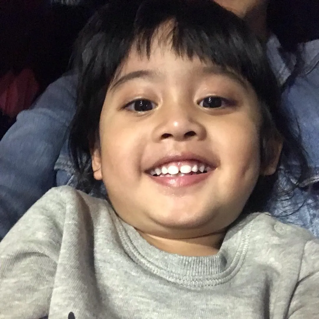 11 Foto Lucu Vania, Adik Verrel Bramasta yang Mata Belonya Bikin Salah Fokus. Gemas HQQ! 18