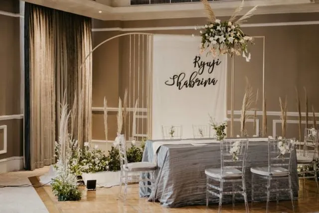 Pacaran Singkat Langsung Nikah, Ini 14 Detail Pernikahan Romantis Pasangan Ryuji Utomo - Shabrina 26