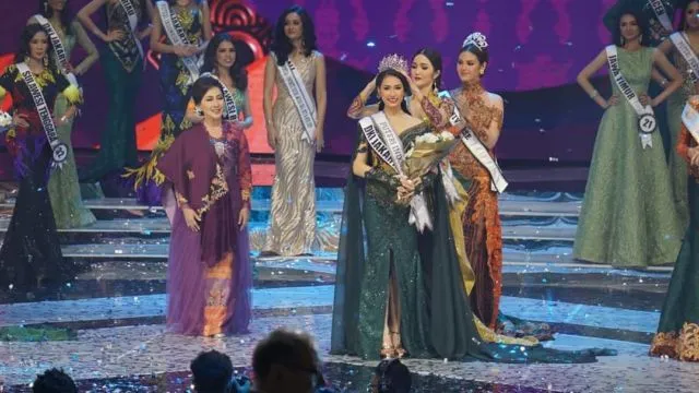 Frederika Alexis Cull, Finalis DKI Jakarta yang Terpilih Jadi Putri Indonesia 2019. Cakepnya Nggak Selo! 4