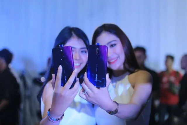 OPPO Resmi Perkenalkan Brilliant Portrait Minim Cahaya Lewat OPPO F11 Pro dan F11 9