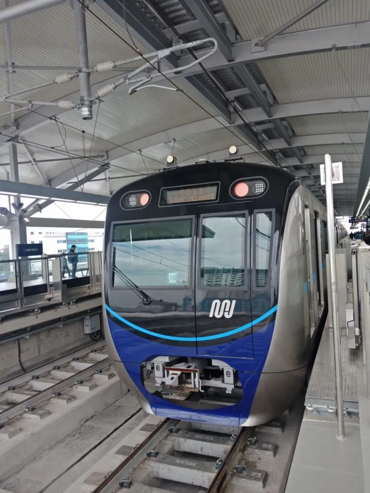 Kumpulan Foto Uji Coba Publik MRT Jakarta. Akhirnya Republik Ini Punya MRT Kaya Negara Maju ya! 12