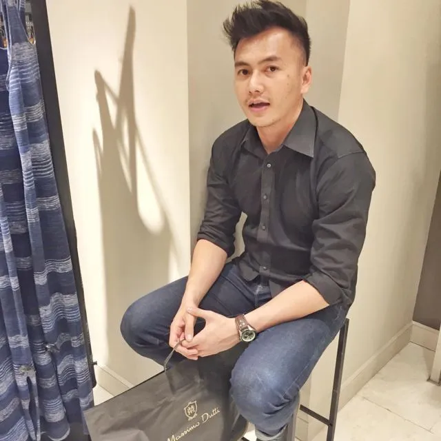 Intip Gaya Wijaya Saputra di Luar Arena Basket yang Stylish Menarik. Pantas Kalau Banyak yang Melirik 21