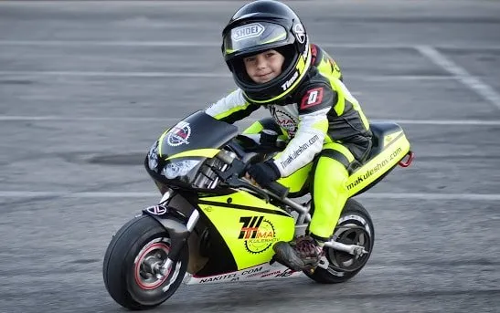 6 Alasan Kenapa Bocah di Bawah Umur Selalu Ngeselin Kalau Lagi Naik Motor 8