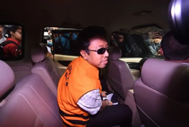 Video Unboxing Caleg Jadi Viral di Medsos, Bukti bahwa Kita Memang Sering Ketipu Rupa Manisnya Caleg 5