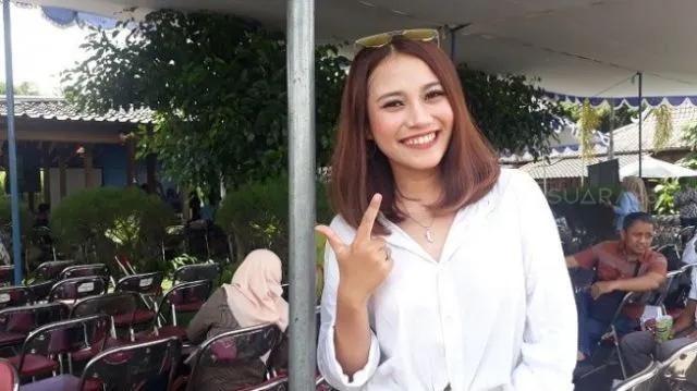 Seorang Mahasiswi Bilang ke Sandiaga Uno Ingin Jadi Istri Kedua. Begini Tanggapan Nur Asia 3