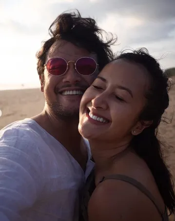 Romantisme Dwi Sasono dan Widi Mulia yang Nggak Lekang Zaman. Panutan Banget Buat Para Milenial! 16