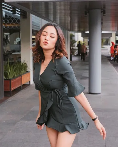 Kepoin Gina Meidina, Influencer asal Jogja 13