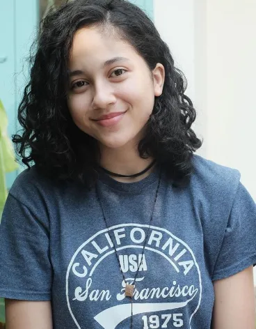Kenal Lebih Dekat dengan Sitha Marino, si Keriting nan Lucu Adik Putri Marino 6