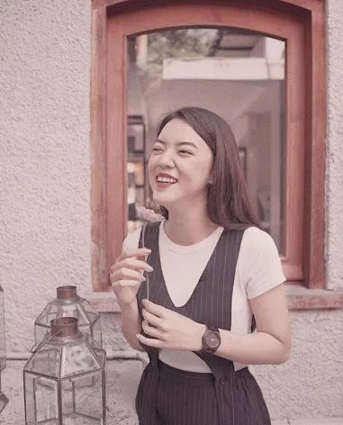 Cantiknya Riana Rizki, Adik Risa Saraswati yang Juga Punya Kemampuan Supranatural 6