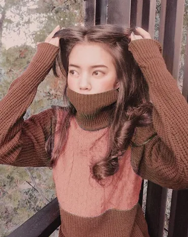 Cantiknya Riana Rizki, Adik Risa Saraswati yang Juga Punya Kemampuan Supranatural 8