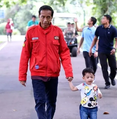 Kumpulan Kelucuan Jan Ethes yang Punya Banyak Penggemar di Instagram. Calon Cowok Ganteng! 9