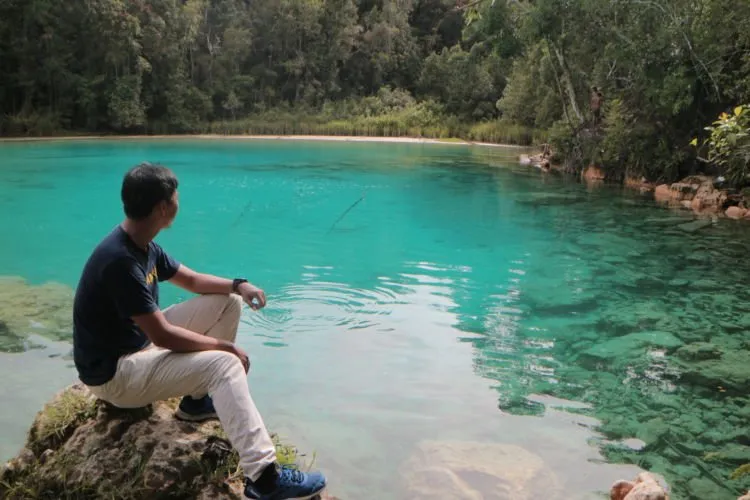 Jelajahi Indahnya 8 Destinasi Wisata Hits di Sorong, Papua Barat. Tanah Papua Memang Tanah Surga! 13