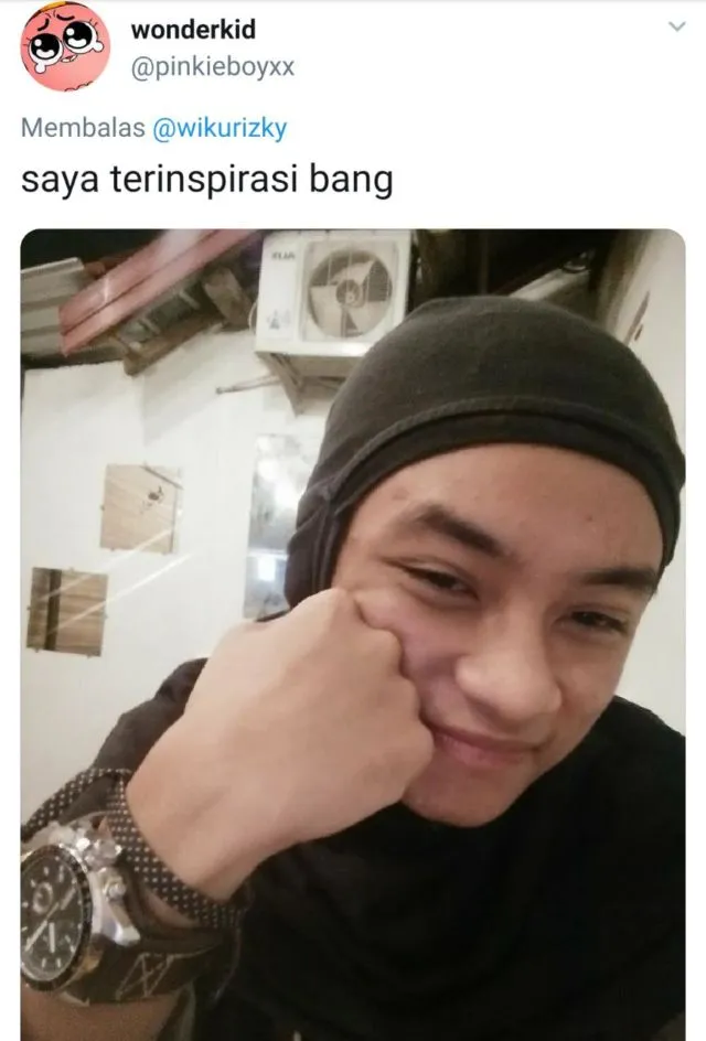 Daripada Beli Hijab Sport Mahal, Cowok ini Beri Solusi Kocak buat Ukhti-Ukthi yang Mau Olahraga 13