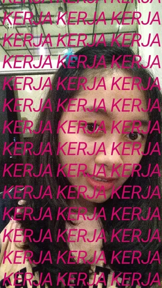 Nggak Takut Dibercandain, 'Sobat Misqueen' ini Minta Fotonya Dieditin Jadi Orang Kaya. Maha Kocak! 29