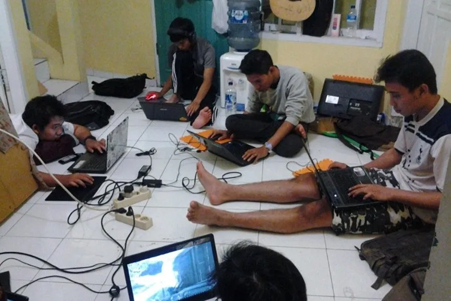 4 Alasan Kamu Nggak Perlu Lagi Mengaku Sebagai Sobat Misqueen. Coba deh Mulai Banyak Bersyukur~ 7