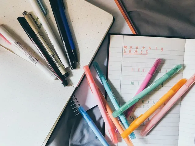 7 Cara Membuat Catatan Aesthetic di Buku yang Keren 8