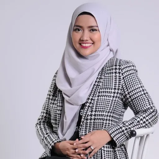 Kisah Sukses Diajeng Lestari, Istri Achmad Zaky Sekaligus CEO dan Founder Hijup.com 8