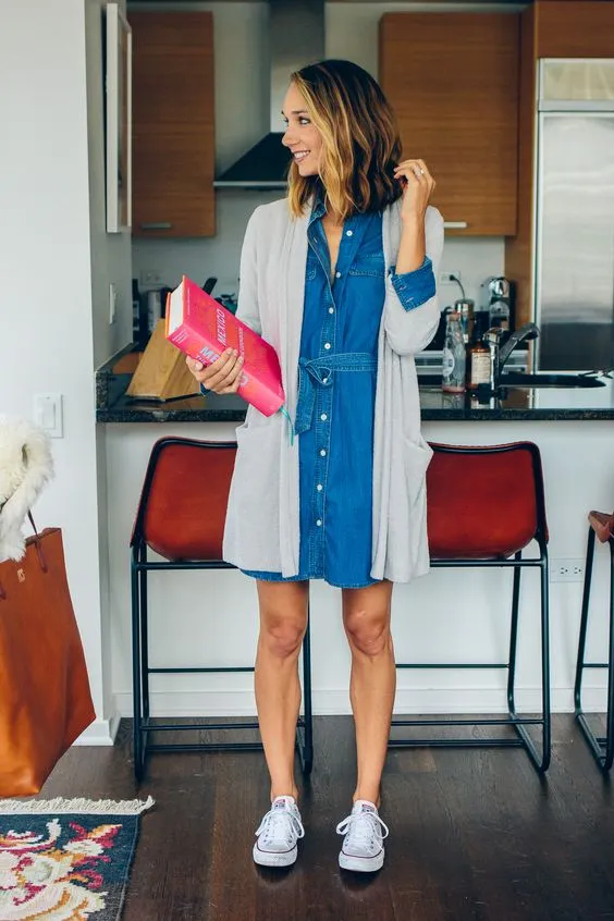 10 Ide Padu Padan Busana Santai Berbahan Chambray 18