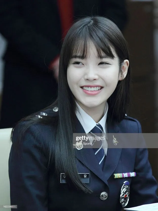 Potret Cewek Korea Berseragam yang Bisa Bikin Cowok Terperangah. Pesona Cantiknya Kebangetan~ 17