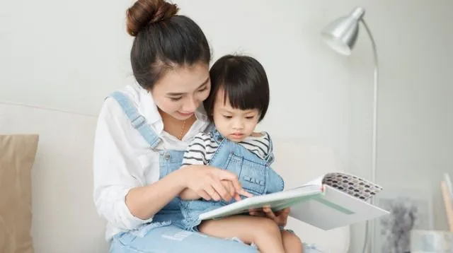 6 Manfaat Hebat Rutin Bacakan Anak Dongeng Sebelum Tidur. Mama Papa, Sudah Tahu? 10