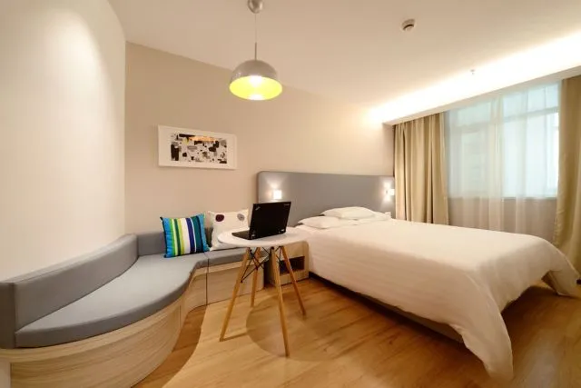 8 Hal Ini Sebaiknya Jangan Kamu Tanyakan ke Staf Saat Akan Check In Hotel. Pokoknya Jangan! 11