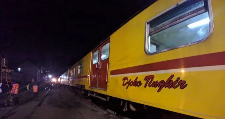 KRL Jurusan Jakarta-Bogor Terguling, Ternyata Begini Fakta-Fakta Penting dan Dugaan Penyebabnya 7