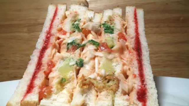 Cara Gampang Bikin Sandwich Inkigayo, Kudapan Favorit K-Pop Idol yang Awet Kenyangnya 14
