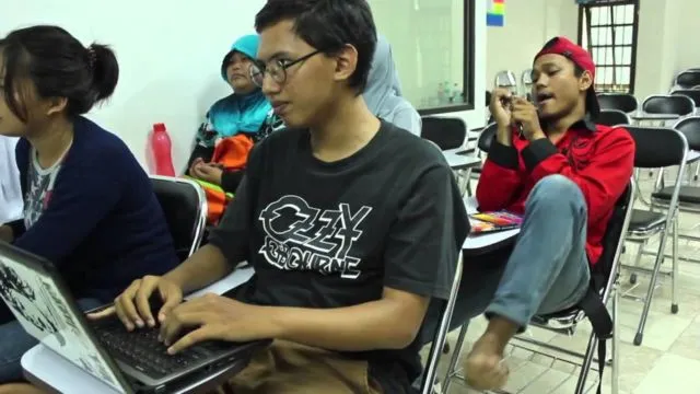 6 Alasan Klise yang Sering Dipakai Saat Kuliah Terbengkalai. Yang Lulusnya Lama, Coba Jujur Sini~ 12