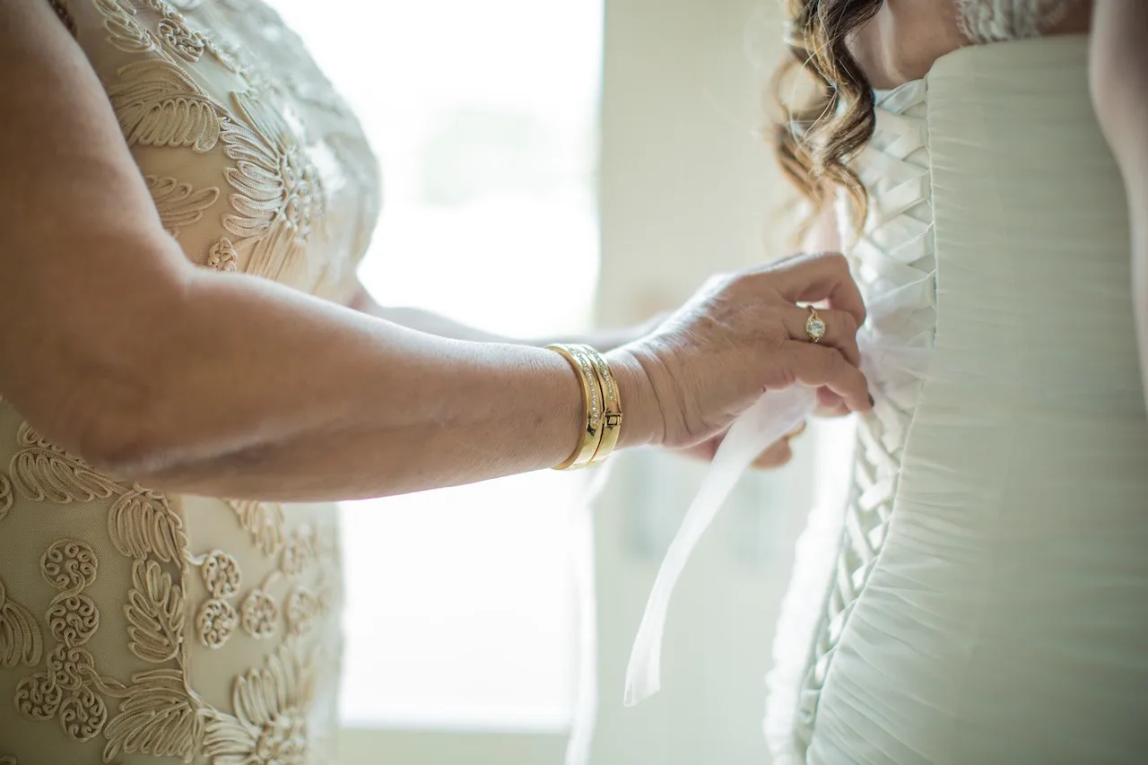Galau Mau Beli atau Sewa Baju Nikah? Sebelum Salah Langkah, Pertimbangkan Dulu 5 Hal Penting Ini 6