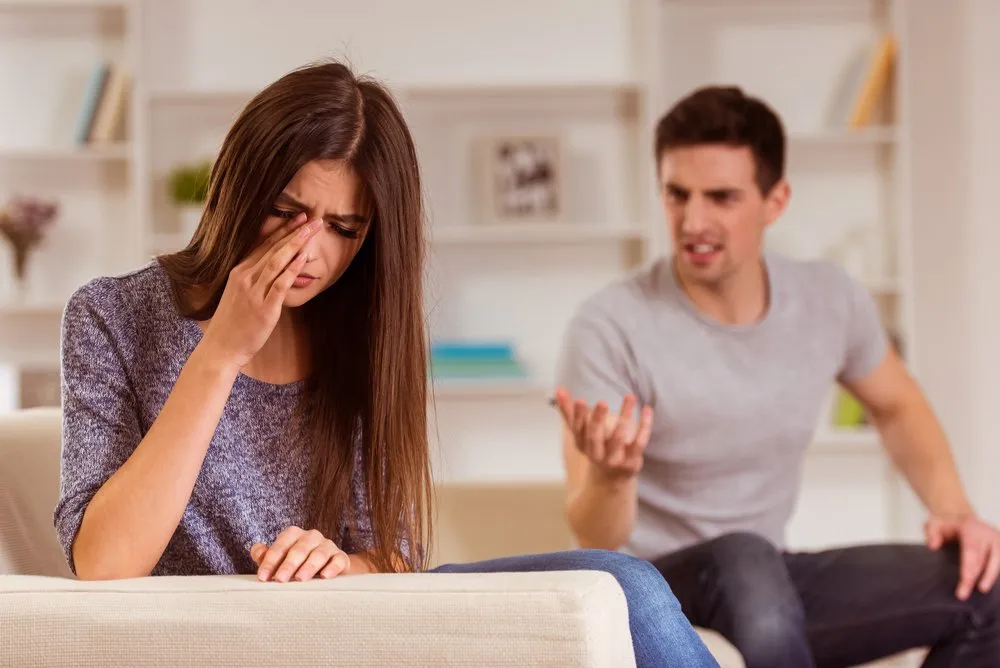 12 Pasang Zodiak yang Paling Toksik Jika Mereka Menjalin Hubungan. Bisa Saling Menjatuhkan nih 20