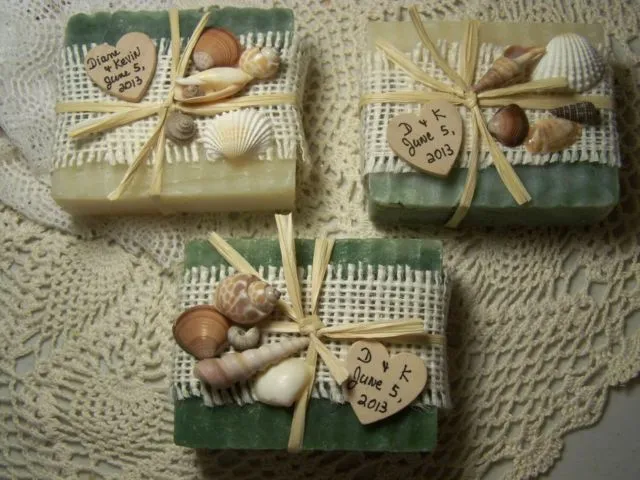 12 Ide Kemasan Cantik Sabun Handmade untuk Suvenir Nikah. Yakin, Pasti Nggak Bakal Cuma Dipajang! 22
