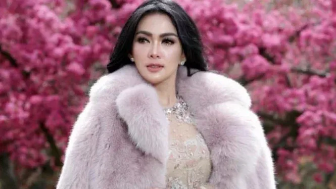 5 Public Figure yang Sering Bikin Kita Penasaran dan Bertanya :