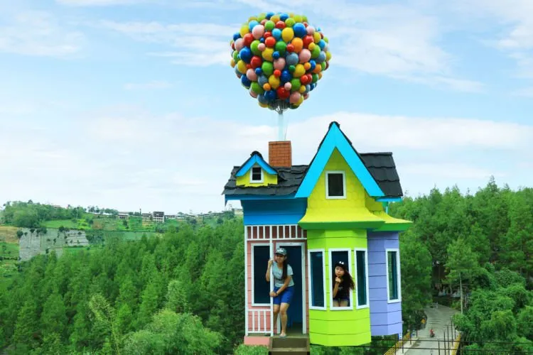 Dago Dream Park, Destinasi Wisata di Bandung dengan Pemandangan Cantik. Spot Foto-Fotonya pun Ciamik! 8