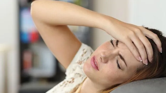8 Curhatan Orang yang Nggak Kuat Pake AC. Menggigil Sendirian di Kala yang Lain pada Tidur Nyenyak 11