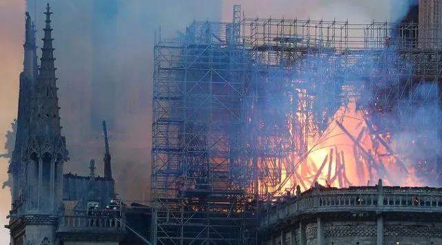 Berita Duka Dunia: Katredal Notre Dame Terbakar, Tak Lama Setelahnya Giliran Masjid Al-Aqsa 6