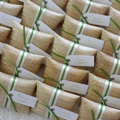 10+ Ide Desain Pouch Cantik untuk Suvenir Pernikahan. Multifungsi dan Bujetnya Bisa Menyesuaikan 19