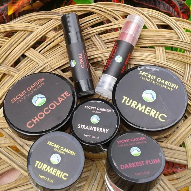 8 Rekomendasi Brand Kecantikan yang Ramah Lingkungan. Ada Kosmetik yang Kemasannya dari Bambu Lo! 16