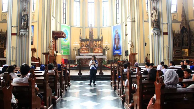 Kampanyekan Kesetaraan dan Keberagaman Indonesia, 400 Anak Marginal Jabodetabek Mengikuti Walking Tour Rumah Ibadah 4