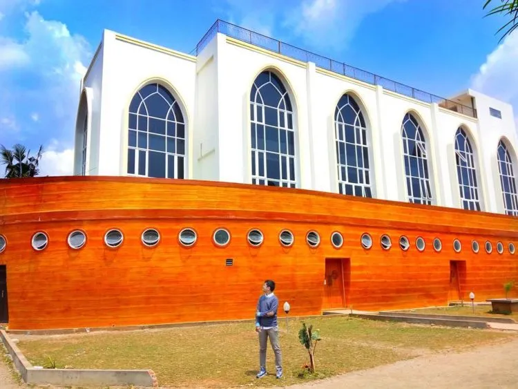 Masjid 'Kapal Nabi Nuh', Tempat Ibadah Sekaligus Wisata Hits di Semarang. Kapan Kamu ke Sana? 10