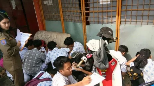 6 Hal Konyol yang Mungkin Saja Terjadi Saat Nonton Avengers Jam 5 Pagi. Nggak Kebayang Sih Kocaknya 11