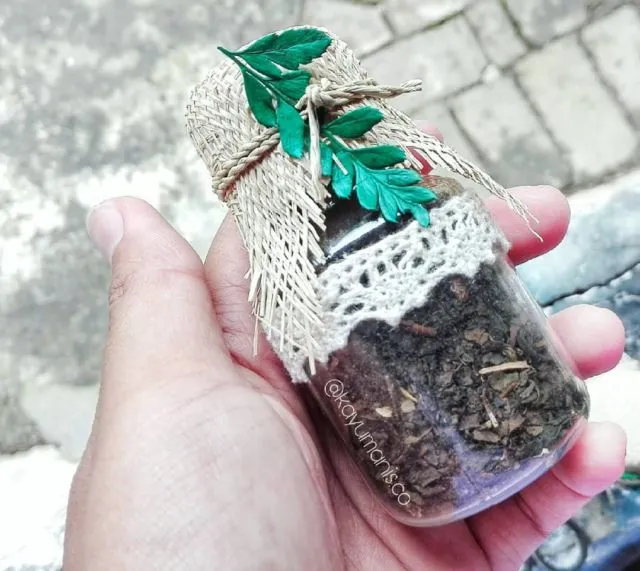 9 Ide Suvenir Pernikahan dalam Jar yang Lucu dan Gemas. Unik dan Cocok Buat yang Berbujet Ngepas 17