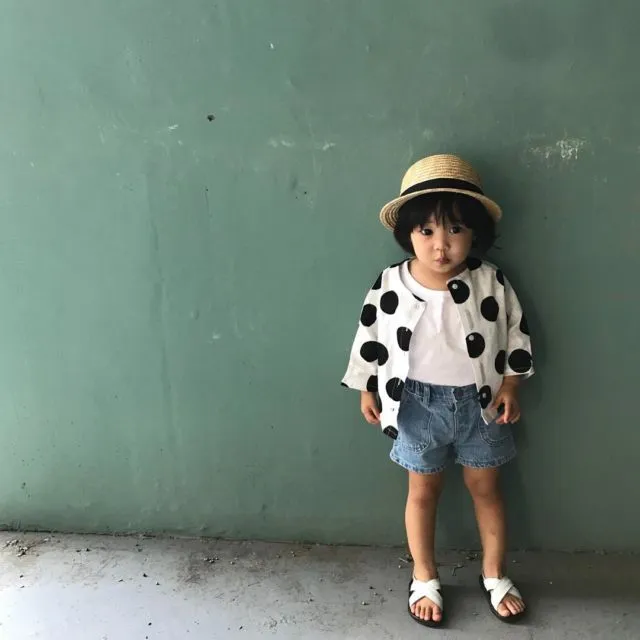 Nyaman dan Bikin Gemas, Ini 12 Ide Stylish Outfit ala Selebgram Cilik Korea yang Bisa Kamu Terapkan 20