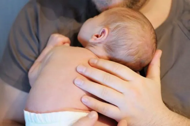 7 Trik Santai Menenangkan Bayi yang Suka Nangis Tengah Malam. Nggak Usah Panik, Bisa Diatasi Kok! 13