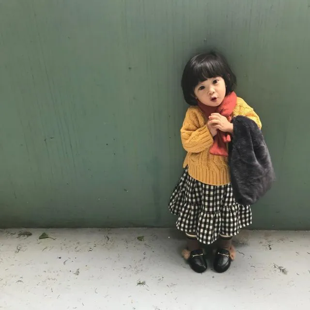 Nyaman dan Bikin Gemas, Ini 12 Ide Stylish Outfit ala Selebgram Cilik Korea yang Bisa Kamu Terapkan 15