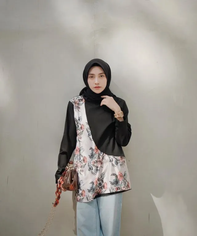 Bersahaja dan Awet Muda, Ini 10 Padu Padan ala Selebgram Nisa Cookie yang Wajib Kamu Sontek 19