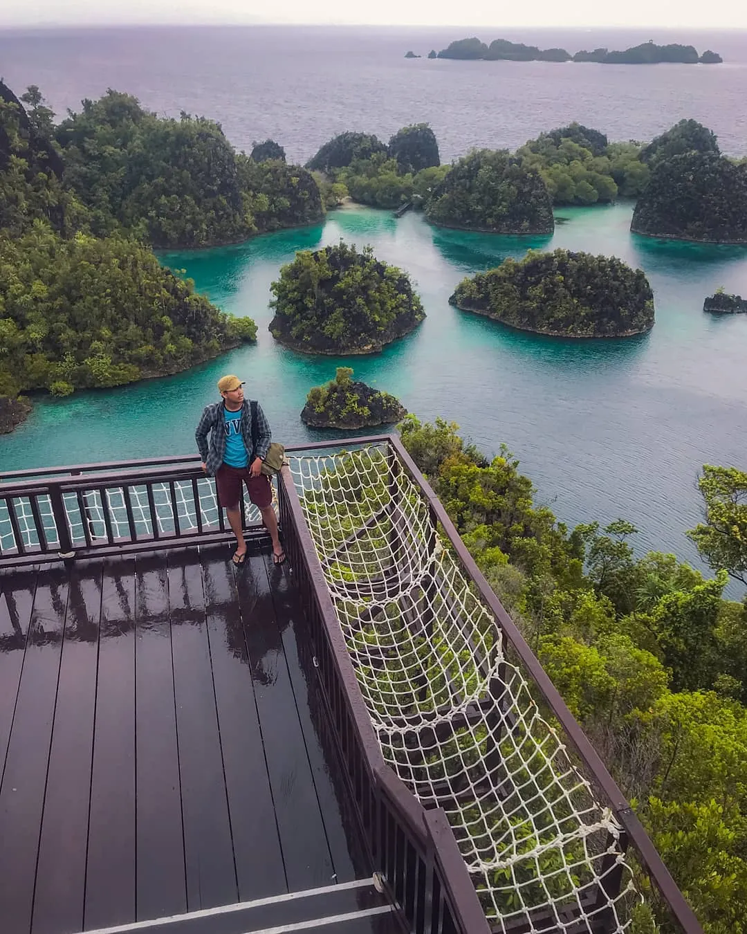 Cara Liburan Murah ke Raja Ampat : Ikut Trip One Day Tour, Hemat Waktu dan Hemat Uang!