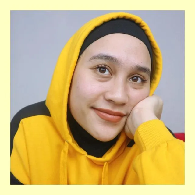 11 Ide Pakai Lipstik Warna Oranye ala Selebgram, Segar dan Nggak Norak 13