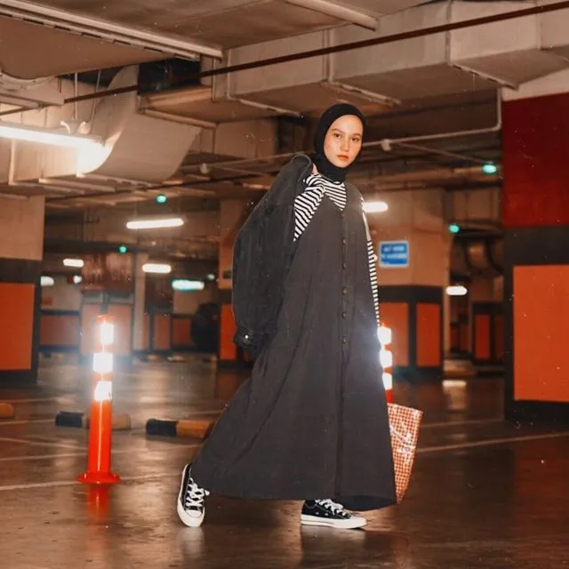 10 Ide Padu Padan Layering ala Selebgram Nissa Chair. Perhatikan Dulu, Biar Nggak Asal Tumpuk 20